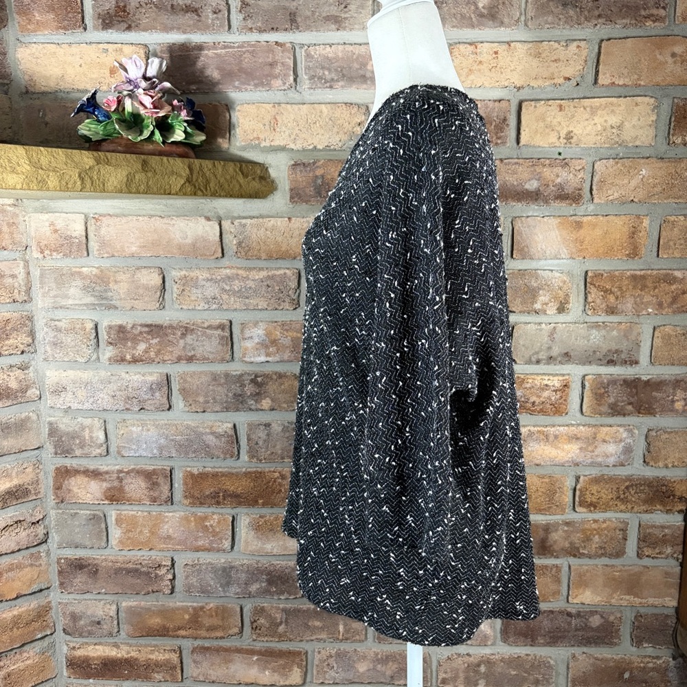 ALFANI Black/White Sequined Knit Top 106 - Picture 2 of 9